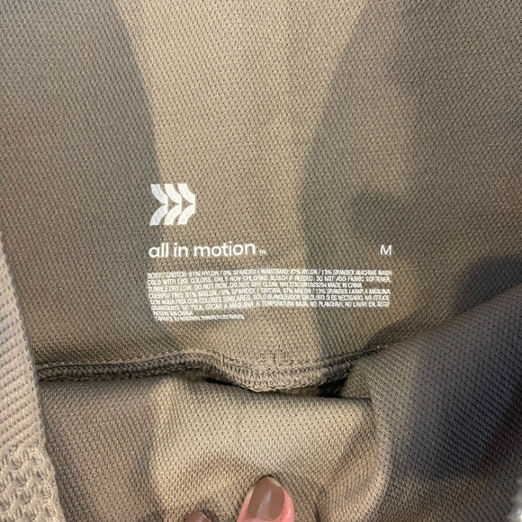 All In Motion Waffle Workout Set - Picture 8 of 8